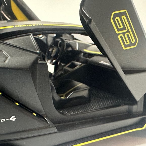 1:24 Lamborghini Centenario Diecast With Headlight & Taillight LED Matt Black - Picture 9 of 10